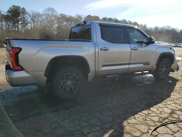 5TFNA5DB8PX080032 - 2023 TOYOTA TUNDRA CREWMAX PLATINUM SILVER photo 3
