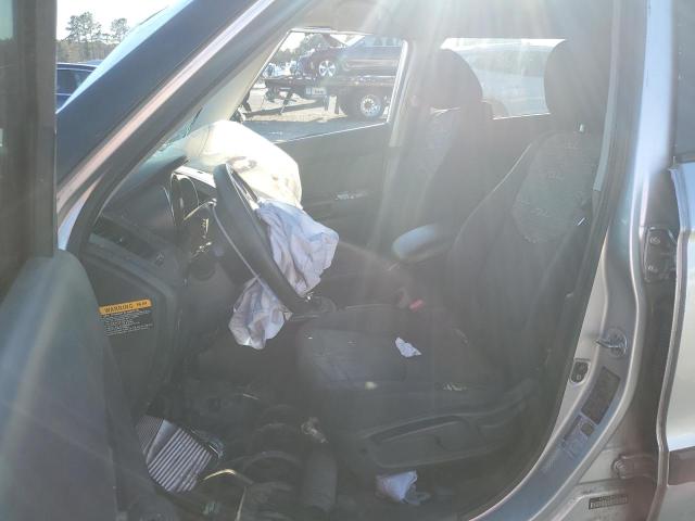KNDJT2A21B7262563 - 2011 KIA SOUL + SILVER photo 7