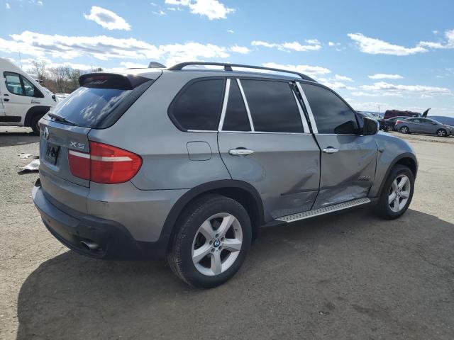 5UXFE4C50AL384922 - 2010 BMW X5 XDRIVE30I SILVER photo 3