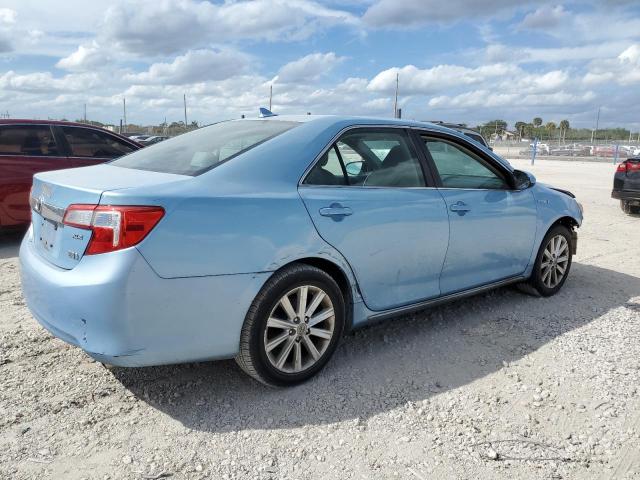 4T1BD1FK3CU031277 - 2012 TOYOTA CAMRY HYBRID BLUE photo 3