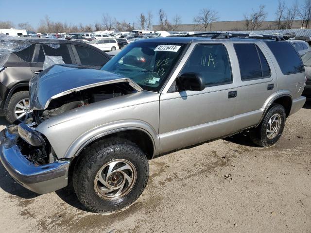 1GNDT13W312116577 - 2001 CHEVROLET BLAZER TAN photo 1