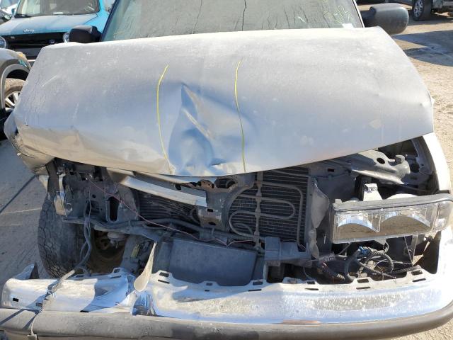 1GNDT13W312116577 - 2001 CHEVROLET BLAZER TAN photo 12