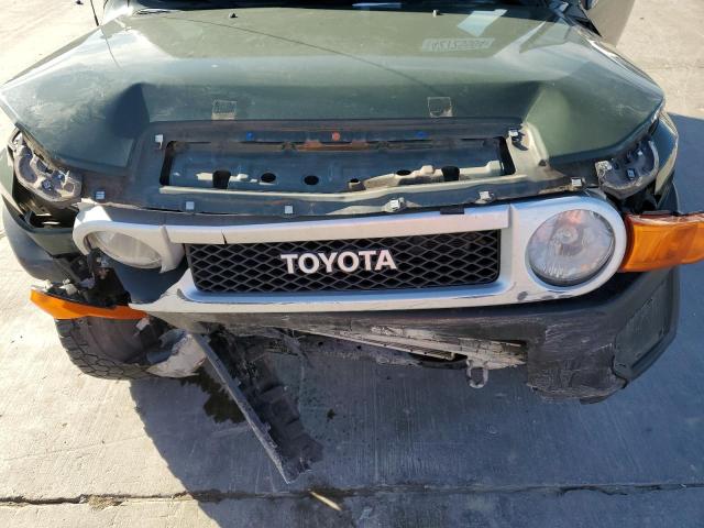 JTEBU4BF3EK204949 - 2014 TOYOTA FJ CRUISER GREEN photo 11