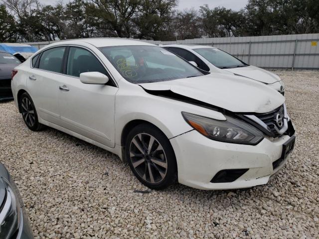 1N4AL3AP0HC495468 - 2017 NISSAN ALTIMA 2.5 WHITE photo 4