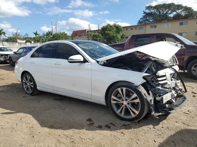 WDDWF4JB1HR261456 - 2017 MERCEDES-BENZ C 300 WHITE photo 4