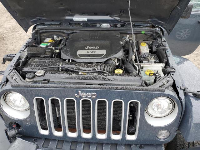 1C4BJWEG5JL837938 - 2018 JEEP WRANGLER U SAHARA GRAY photo 11