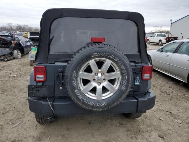 1C4BJWEG5JL837938 - 2018 JEEP WRANGLER U SAHARA GRAY photo 6