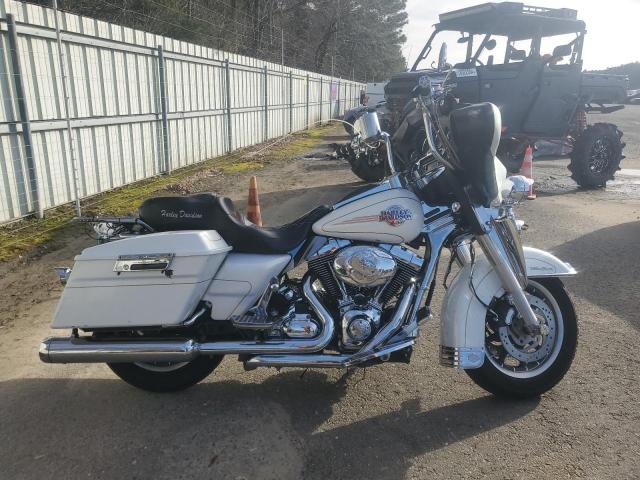 1HD1FC4187Y600413 - 2007 HARLEY-DAVIDSON FLHTCUI 白色 照片 1