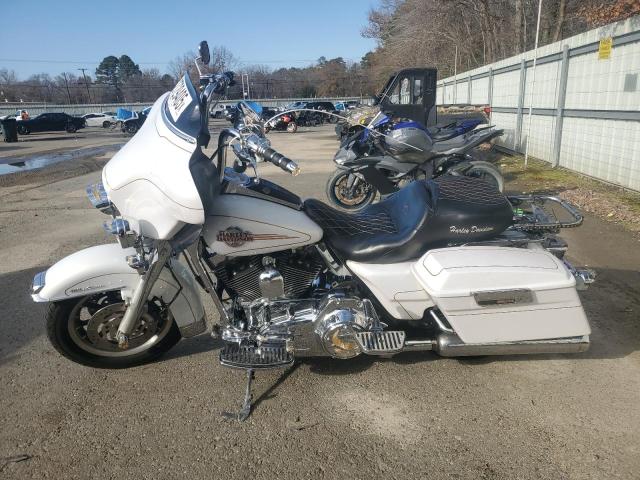 1HD1FC4187Y600413 - 2007 HARLEY-DAVIDSON FLHTCUI 白色 照片 3
