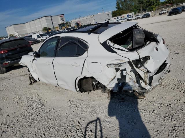 ZASPAKBN0P7D55209 - 2023 ALFA ROMEO STELVIO TI WHITE photo 2