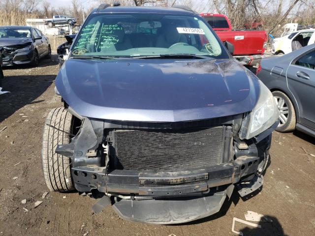 1GNKRFED5DJ136662 - 2013 CHEVROLET TRAVERSE LS BLUE photo 5