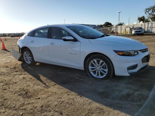 1G1ZD5ST3JF177228 - 2018 CHEVROLET MALIBU LT WHITE photo 4