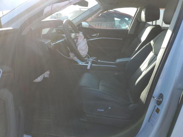 WA16AAGE6RB050640 - 2024 AUDI Q8 E-TRON PRESTIGE WHITE photo 7