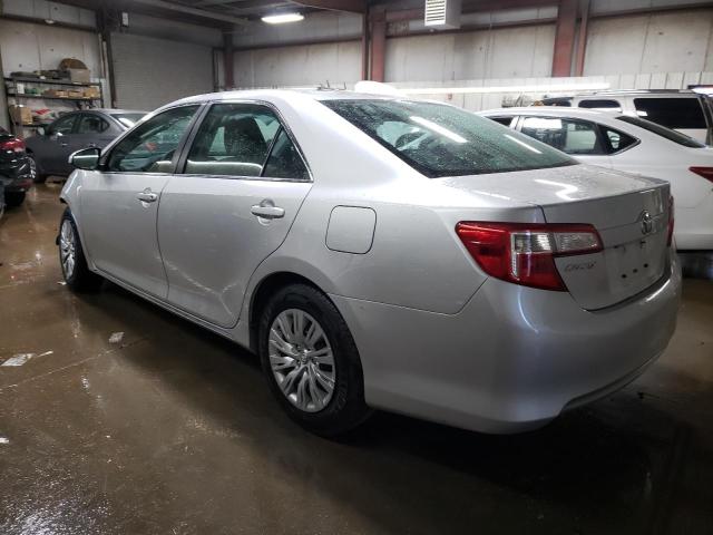 4T1BF1FK3EU354001 - 2014 TOYOTA CAMRY L SILVER photo 2