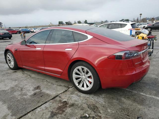 5YJSA1E42JF258207 - 2018 TESLA MODEL S RED photo 2