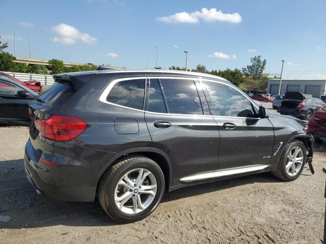 5UXTR9C57JLD61855 - 2018 BMW X3 XDRIVE30I Սև լուսանկար 3