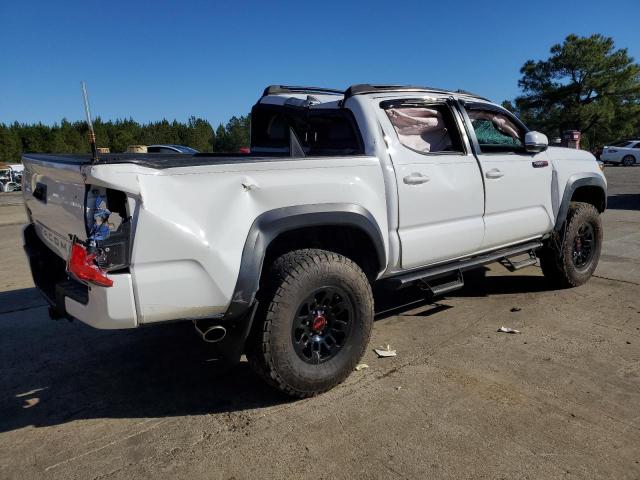 5TFCZ5AN8HX081939 - 2017 TOYOTA TACOMA DOUBLE CAB WHITE photo 3