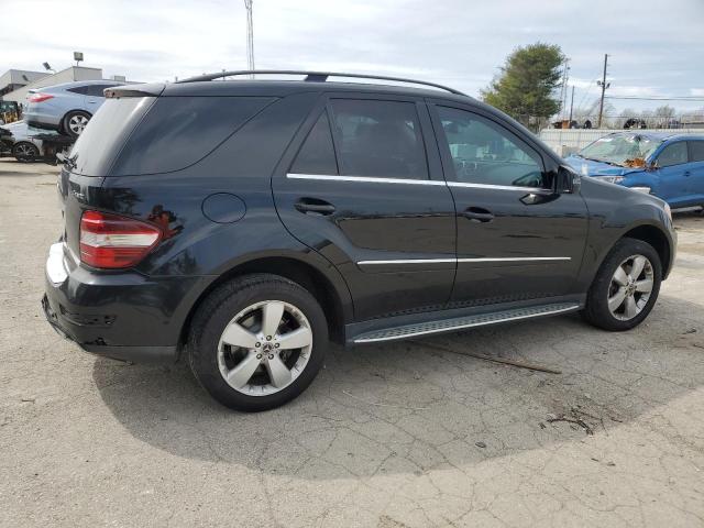 4JGBB8GB7BA705699 - 2011 MERCEDES-BENZ ML 350 4MATIC BLACK photo 3