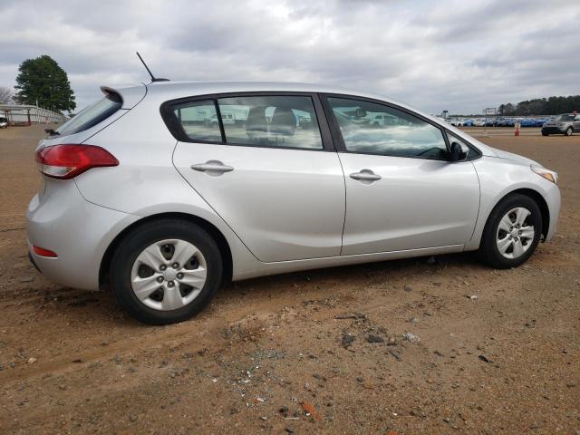 KNAFK5A84H5690417 - 2017 KIA FORTE LX SILVER photo 3