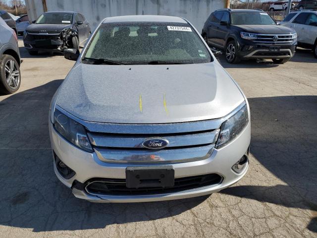 3FAHP0HA9BR222766 - 2011 FORD FUSION SE SILVER photo 5