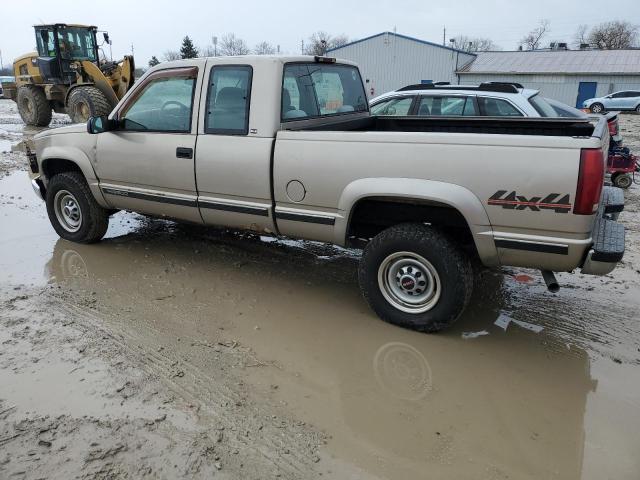 1GTGK29J1YF439409 - 2000 GMC SIERRA K2500 TAN photo 2