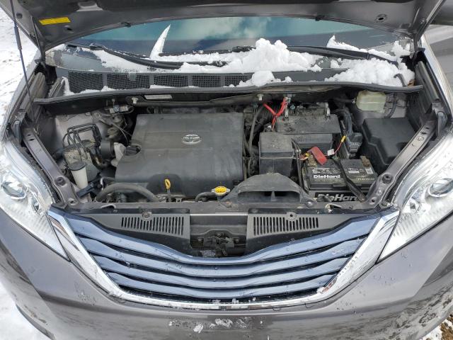 5TDKK3DC9GS696602 - 2016 TOYOTA SIENNA LE GRAY photo 11