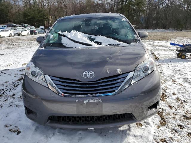 5TDKK3DC9GS696602 - 2016 TOYOTA SIENNA LE GRAY photo 5