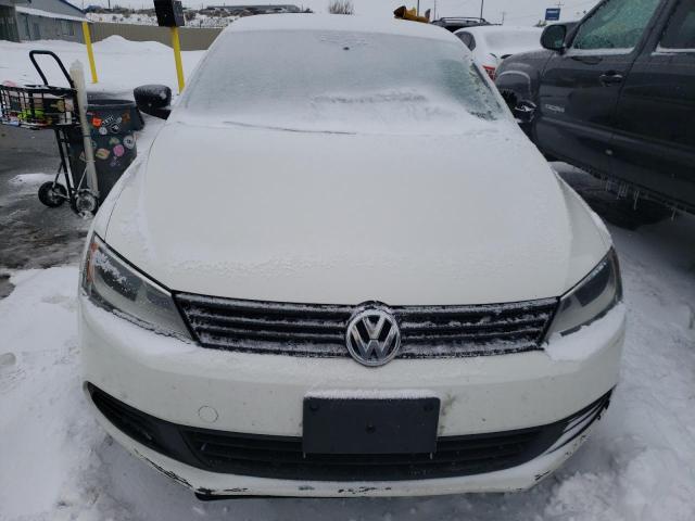 3VW2K7AJ3CM306188 - 2012 VOLKSWAGEN JETTA BASE Սպիտակ լուսանկար 5