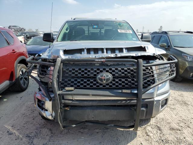 5TFRM5F16KX138242 - 2019 TOYOTA TUNDRA DOUBLE CAB SR/SR5 SILVER photo 5