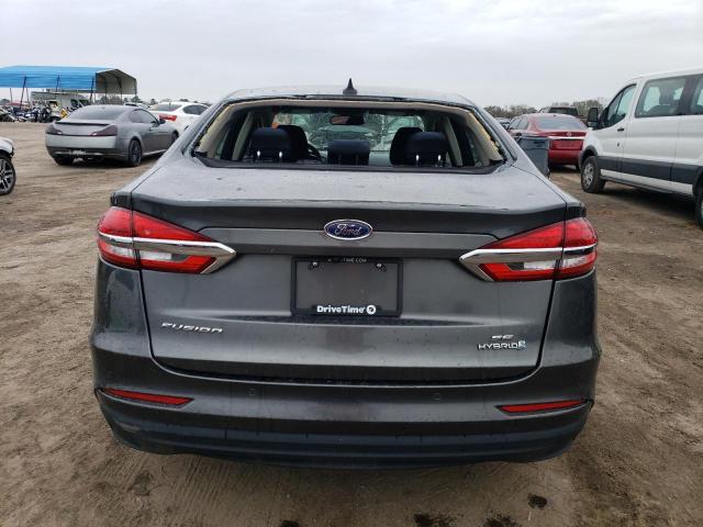 3FA6P0LU9KR261799 - 2019 FORD FUSION SE GRAY photo 6