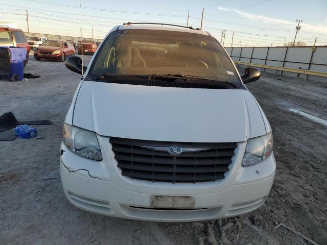 1C4GP45R05B103391 - 2005 CHRYSLER TOWN & COU 白色 照片 5