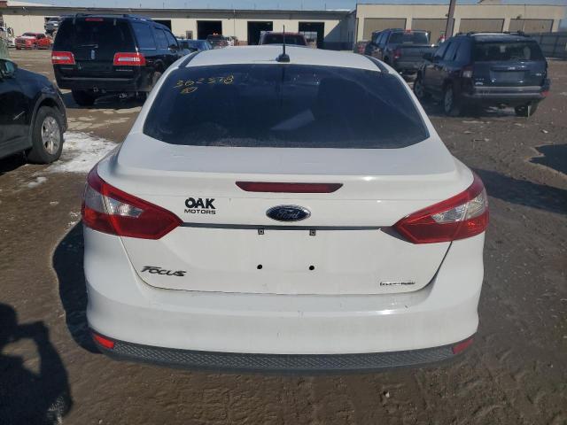 1FADP3E20DL362378 - 2013 FORD FOCUS S WHITE photo 6