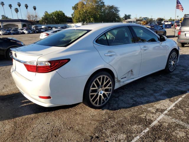 JTHBW1GG4D2002424 - 2013 LEXUS ES 300H WHITE photo 3