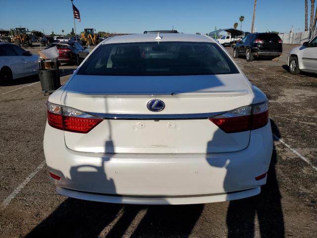 JTHBW1GG4D2002424 - 2013 LEXUS ES 300H WHITE photo 6