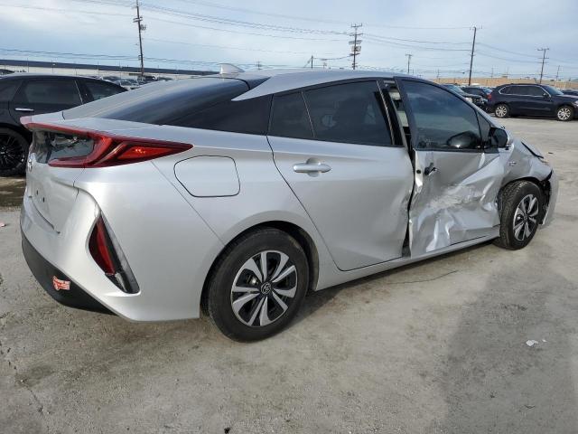 JTDKARFP7H3040844 - 2017 TOYOTA PRIUS PRIM ვერცხლისფერი ფოტო 3