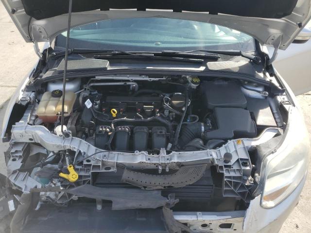 1FADP3F28EL322811 - 2014 FORD FOCUS SE SILVER photo 11