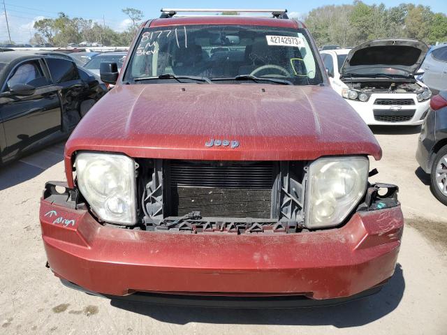 1J8GP58KX8W288608 - 2008 JEEP LIBERTY LIMITED RED photo 5