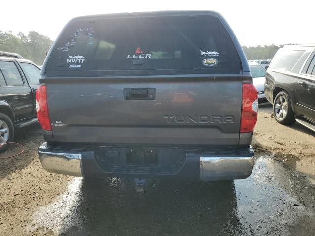 5TFRM5F12KX142482 - 2019 TOYOTA TUNDRA DOUBLE CAB SR/SR5 GRAY photo 6