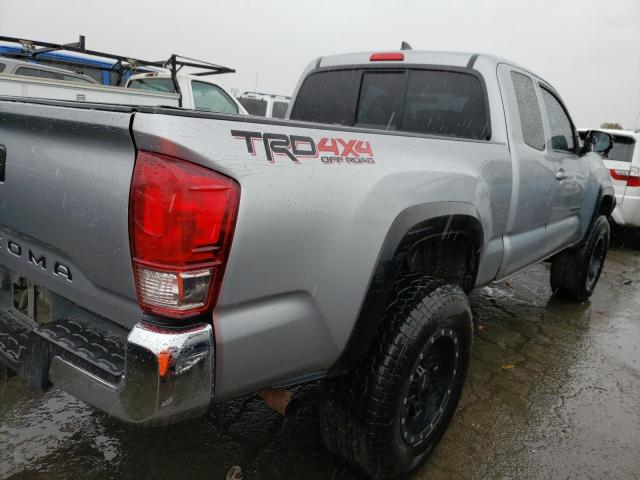 5TFSZ5AN2HX077963 - 2017 TOYOTA TACOMA ACCESS CAB ვერცხლისფერი ფოტო 3