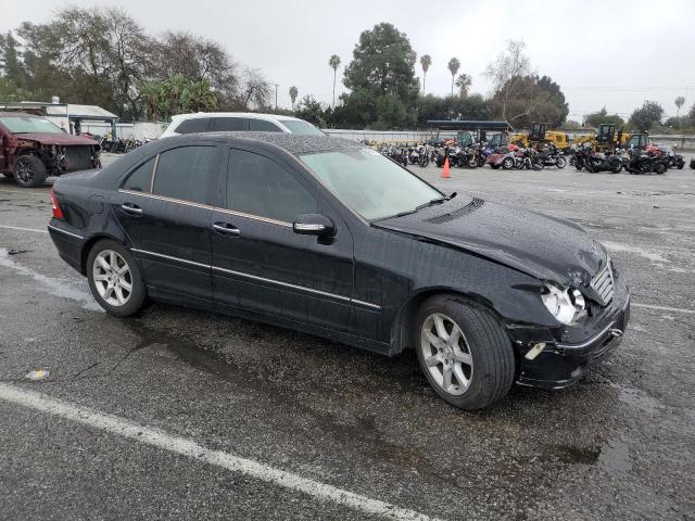 WDBRF92H57F911170 - 2007 MERCEDES-BENZ C 280 4MATIC BLACK photo 4