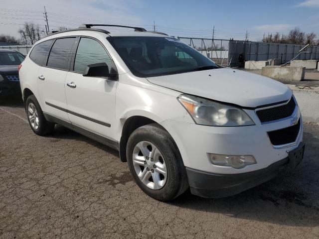 1GNKRFED3CJ157573 - 2012 CHEVROLET TRAVERSE L WHITE photo 4