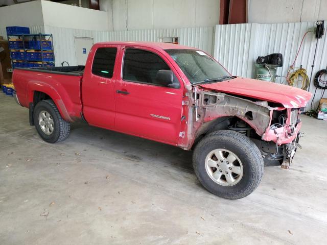 5TETU62N38Z495724 - 2008 TOYOTA TACOMA PRERUNNER ACCESS CAB RED photo 4
