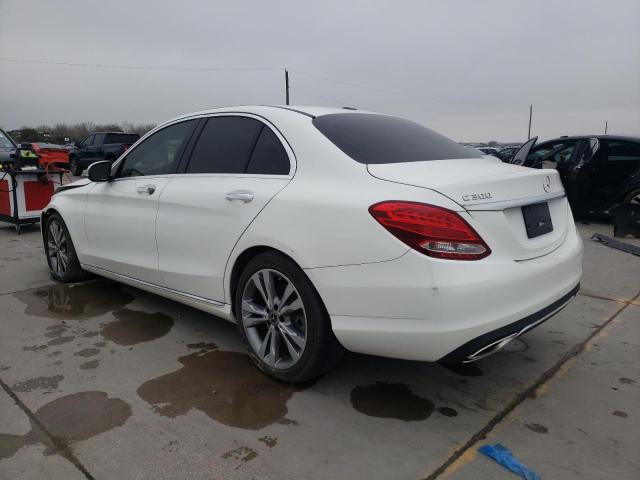 55SWF4JB7JU255696 - 2018 MERCEDES-BENZ C 300 WHITE photo 2