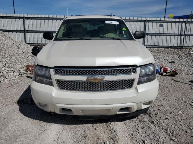 1GNUKKE32AR157737 - 2010 CHEVROLET SUBURBAN K1500 LTZ WHITE photo 5