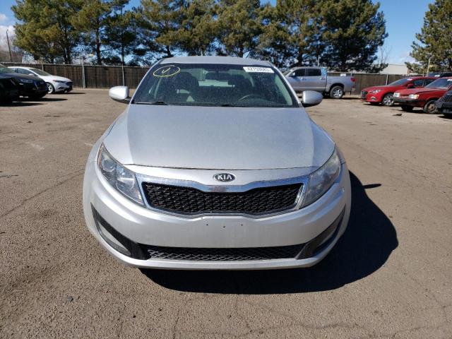 5XXGM4A71DG090527 - 2013 KIA OPTIMA LX SILVER photo 5