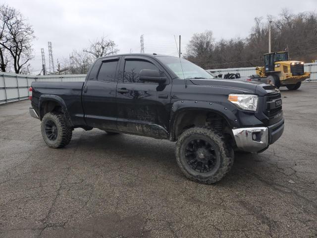 5TFUY5F13HX591225 - 2017 TOYOTA TUNDRA DOUBLE CAB SR/SR5 BLACK photo 4