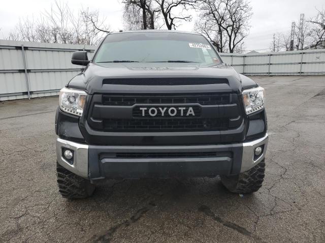 5TFUY5F13HX591225 - 2017 TOYOTA TUNDRA DOUBLE CAB SR/SR5 BLACK photo 5
