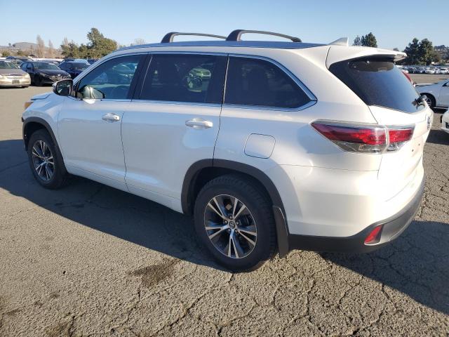 5TDKKRFH2GS175491 - 2016 TOYOTA HIGHLANDER XLE WHITE photo 2