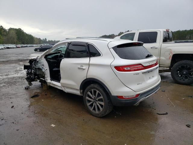 5LMCJ3C97KUL01889 - 2019 LINCOLN MKC RESERVE WHITE photo 2