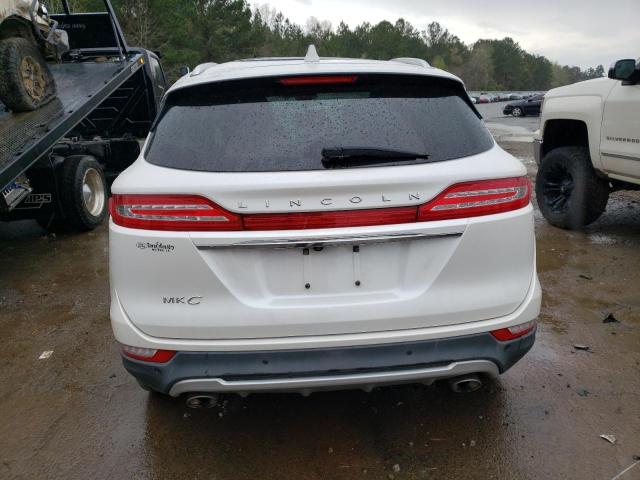 5LMCJ3C97KUL01889 - 2019 LINCOLN MKC RESERVE WHITE photo 6